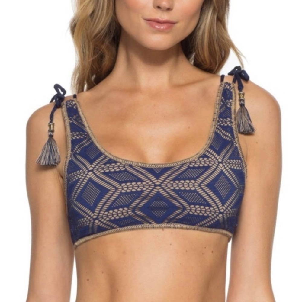 NWT, Becca Wanderlust Crochet Tassel Bikini TOP In Navy, Size M